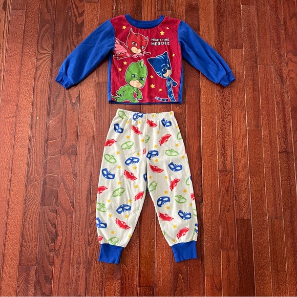 PJ Masks fleece pajama set - size 4T - Picture 1 of 8